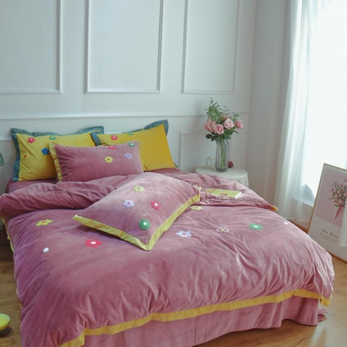 91家纺网 家纺一手货源 找家纺 （总）润缦 2019 ins泫雅风宝宝绒四件套牛奶绒四件套