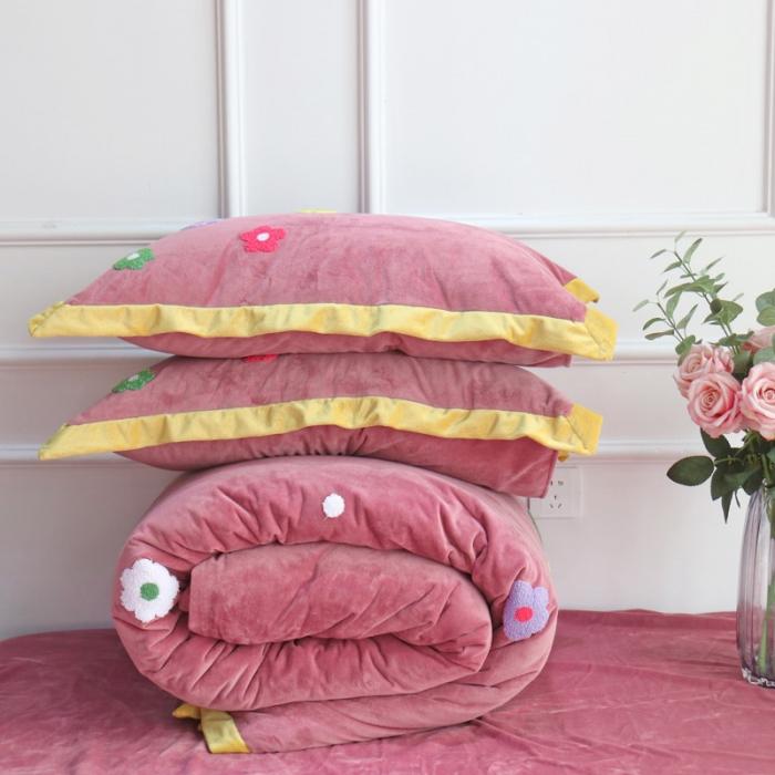 91家纺网 家纺一手货源 找家纺 （总）润缦 2019 ins泫雅风宝宝绒四件套牛奶绒四件套