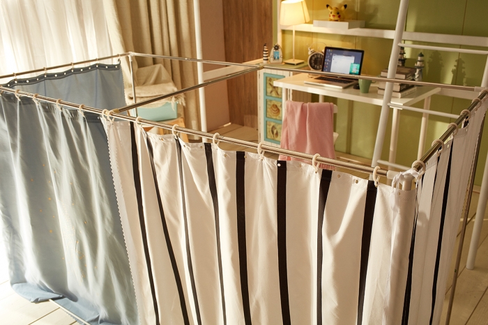 91家纺网 家纺一手货源 找家纺 迪凡保罗C05遮光帘防隐私上下铺学生蚊帐不锈钢支架 蓝灰白条