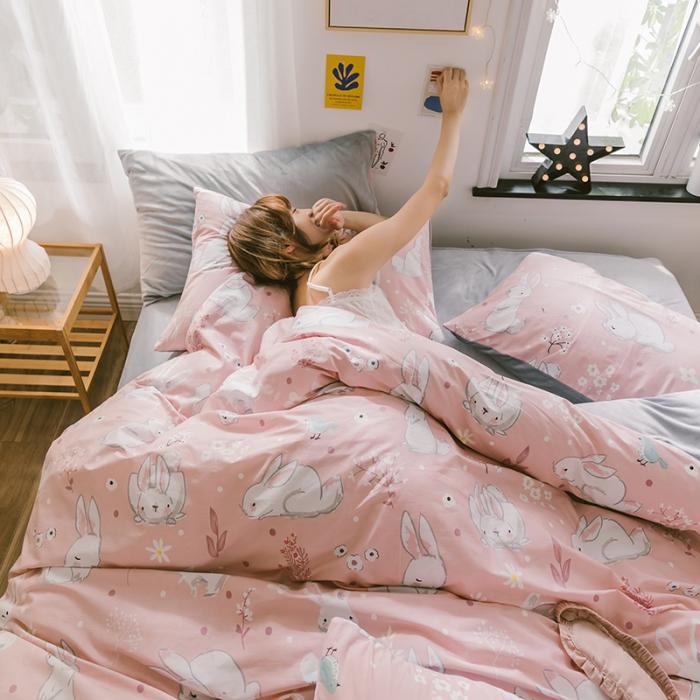 91家纺网 家纺一手货源 找家纺 窝米 2019新款圆网棉加绒四件套床单款 天真兔粉