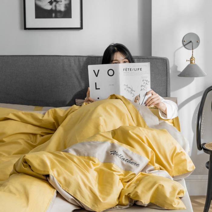 91家纺网 家纺一手货源 找家纺 窝米2019新款60长绒棉四件套hellothere（姜黄）