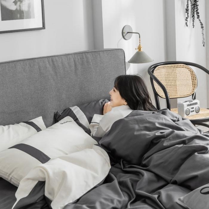 91家纺网 家纺一手货源 找家纺 窝米2019新款60长绒棉四件套hellothere（雅黑）