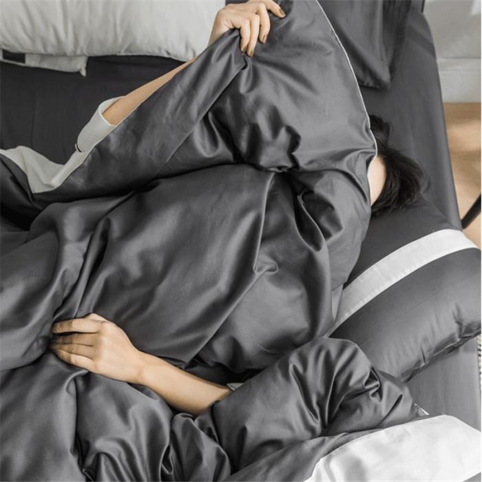 91家纺网 家纺一手货源 找家纺 窝米2019新款60长绒棉四件套hellothere（雅黑）