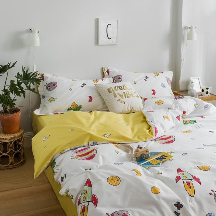 91家纺网 家纺一手货源 找家纺 窝米 2018全棉13372减龄卡通系列四件套床单款星际宇航
