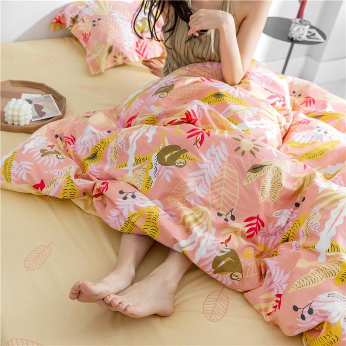 91家纺网 家纺一手货源 找家纺 窝米 2019全棉13372减龄卡通系列四件套床单款 树懒