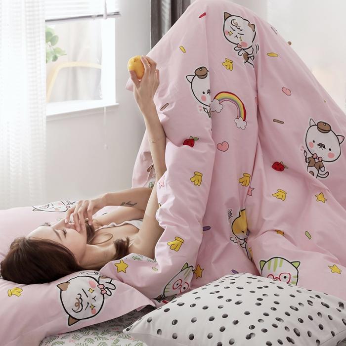 91家纺网 家纺一手货源 找家纺 窝米 2019全棉13372卡通花卉系列四件套床单款彩虹猫咪