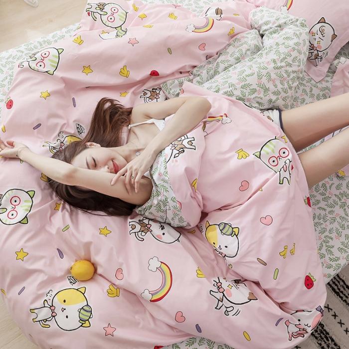 91家纺网 家纺一手货源 找家纺 窝米 2019全棉13372卡通花卉系列四件套床单款彩虹猫咪