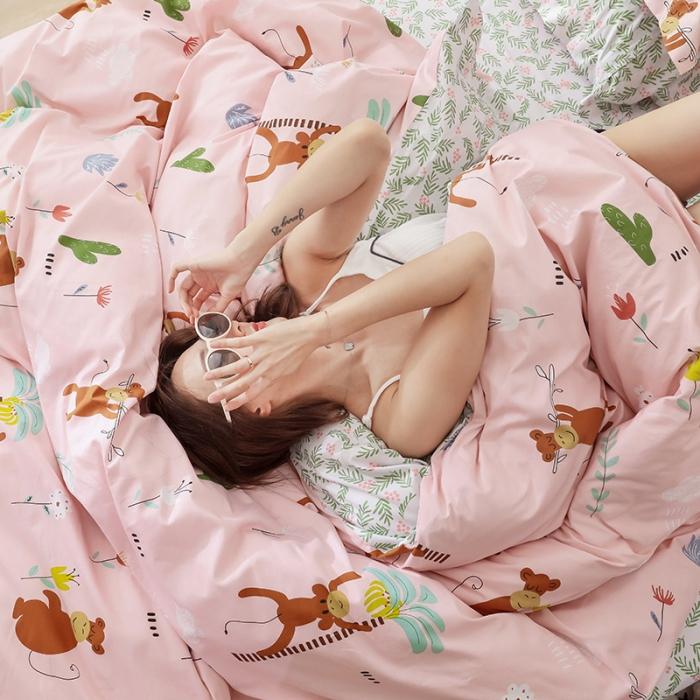 91家纺网 家纺一手货源 找家纺 窝米2019全棉13372卡通花卉系列四件套床单款猴子的故事