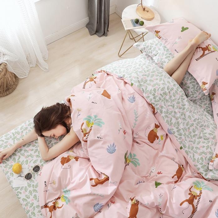 91家纺网 家纺一手货源 找家纺 窝米2019全棉13372卡通花卉系列四件套床单款猴子的故事