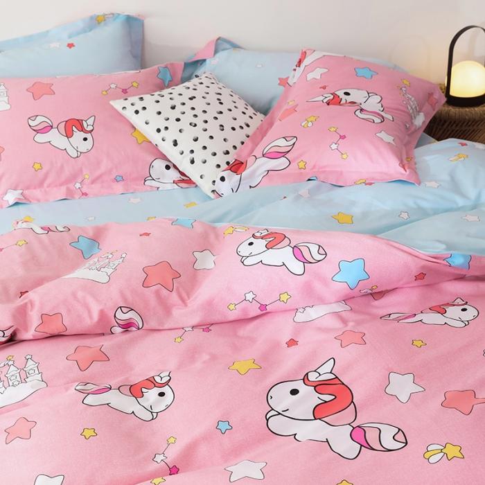 91家纺网 家纺一手货源 找家纺 窝米 2019全棉13372卡通花卉系列四件套床单款可爱宝宝