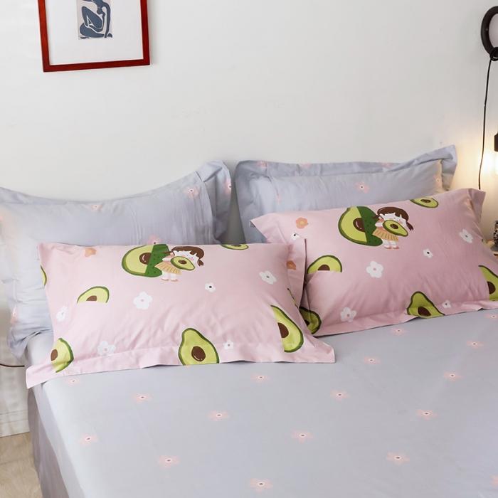 91家纺网 家纺一手货源 找家纺 窝米2019全棉13372卡通花卉系列四件套床单款牛油果女孩