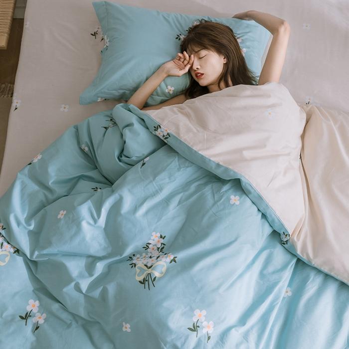 91家纺网 家纺一手货源 找家纺 窝米 2019全棉13372田园花卉系列四件套床单款 沫沫蓝