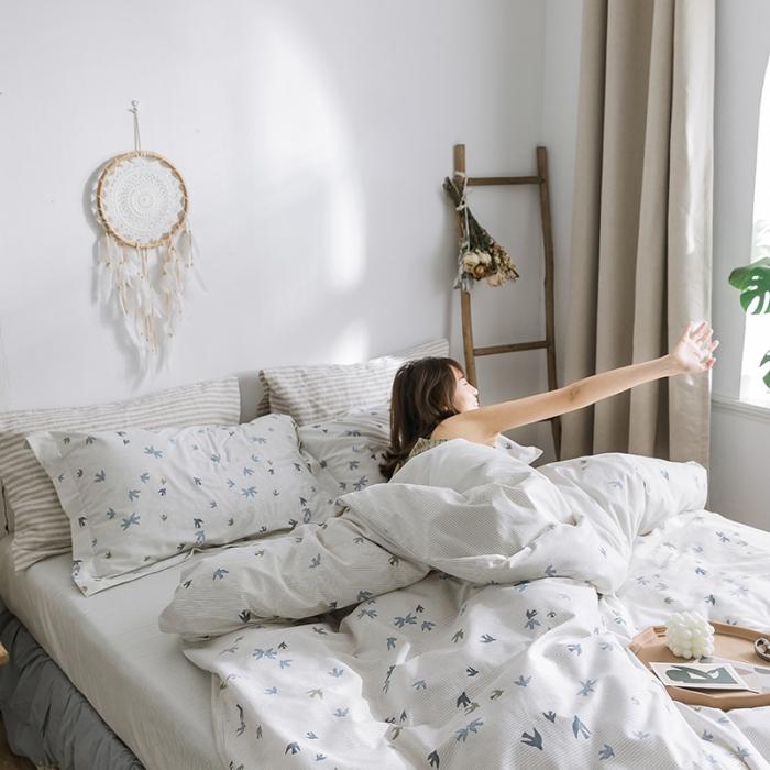 91家纺网 家纺一手货源 找家纺 窝米 2019全棉13372田园花卉系列四件套床单款 燕尾