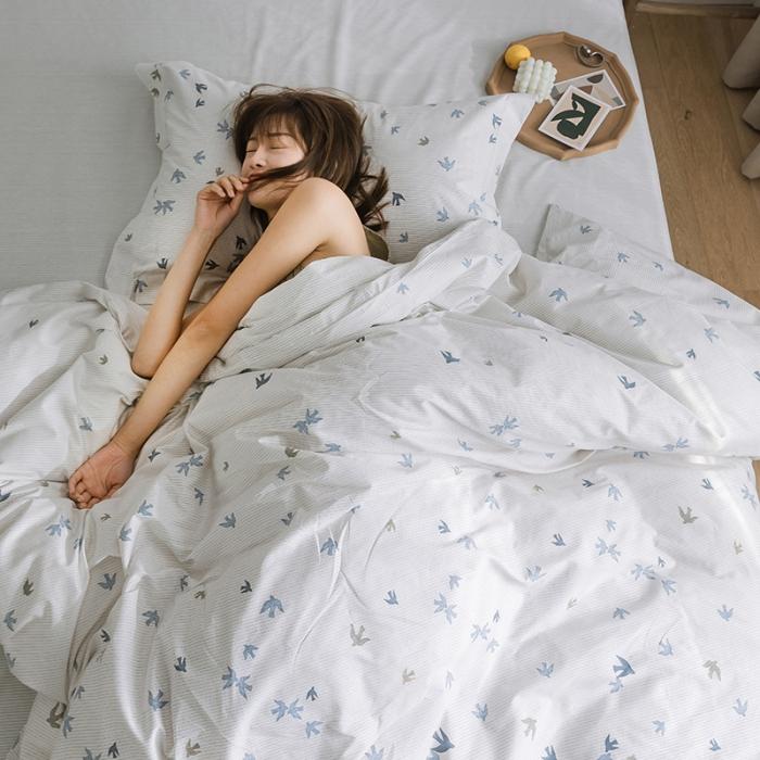 91家纺网 家纺一手货源 找家纺 窝米 2019全棉13372田园花卉系列四件套床单款 燕尾