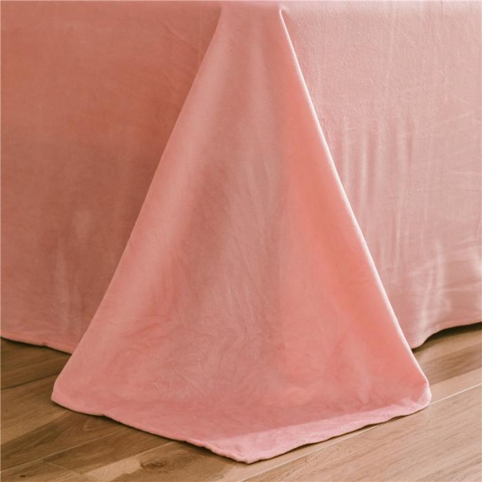 91家纺网 家纺一手货源 找家纺 窝米 大版二次元卡通棉加绒四件套床单款hellomimi