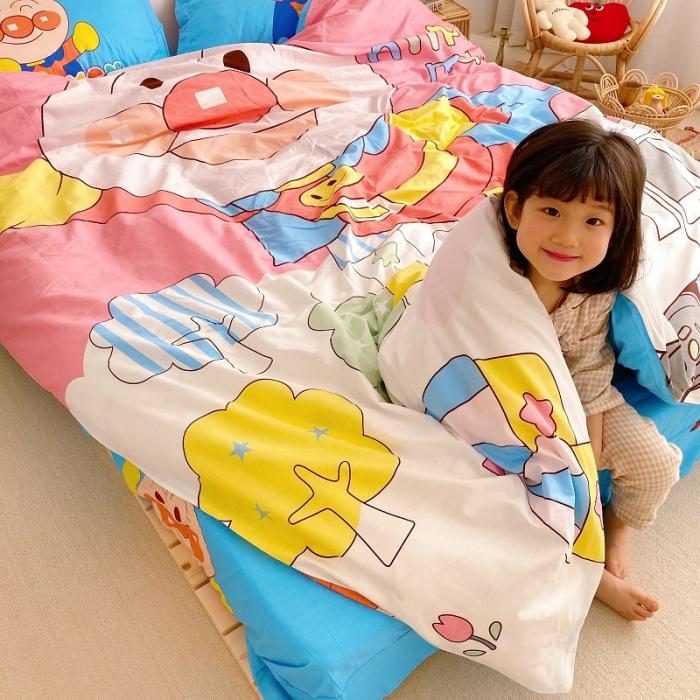 91家纺网 家纺一手货源 找家纺 金爱家家纺 2021新款童梦系列大版卡通全棉四件套 独家粉面包