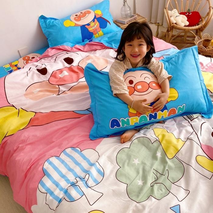 91家纺网 家纺一手货源 找家纺 金爱家家纺 2021新款童梦系列大版卡通全棉四件套 独家粉面包