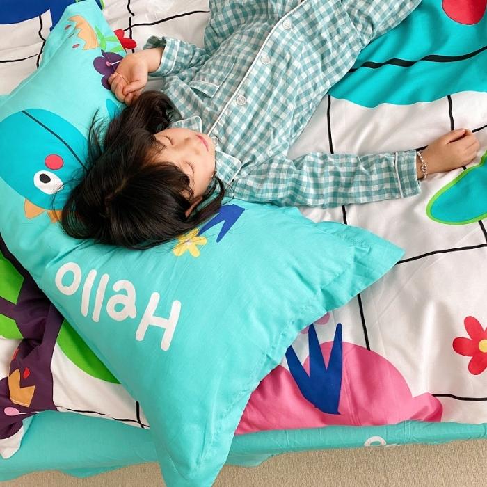 91家纺网 家纺一手货源 找家纺 金爱家家纺 2021新款童梦系列大版卡通全棉四件套 独家恐龙森林白