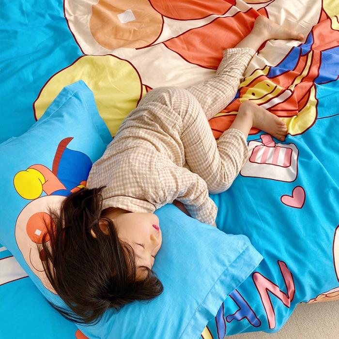 91家纺网 家纺一手货源 找家纺 金爱家家纺 2021新款童梦系列大版卡通全棉四件套 独家蓝面包