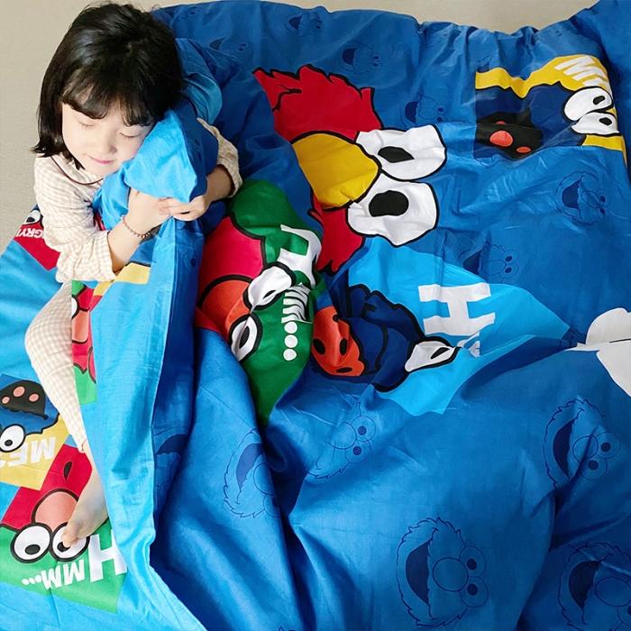 91家纺网 家纺一手货源 找家纺 金爱家家纺 2021新款童梦系列大版卡通全棉四件套 独家小毛球