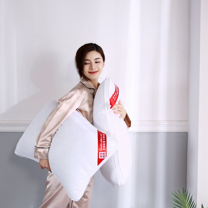 91家纺网 家纺一手货源 找家纺 沃兰国际 超柔酒店磨毛素雅白立体羽丝绒枕芯护颈椎安睡单人枕头