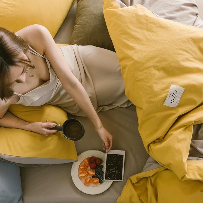 91家纺网 家纺一手货源 找家纺 蓝巢家纺 2020年春夏新品全棉加厚水洗棉双拼款四件套黄卡其