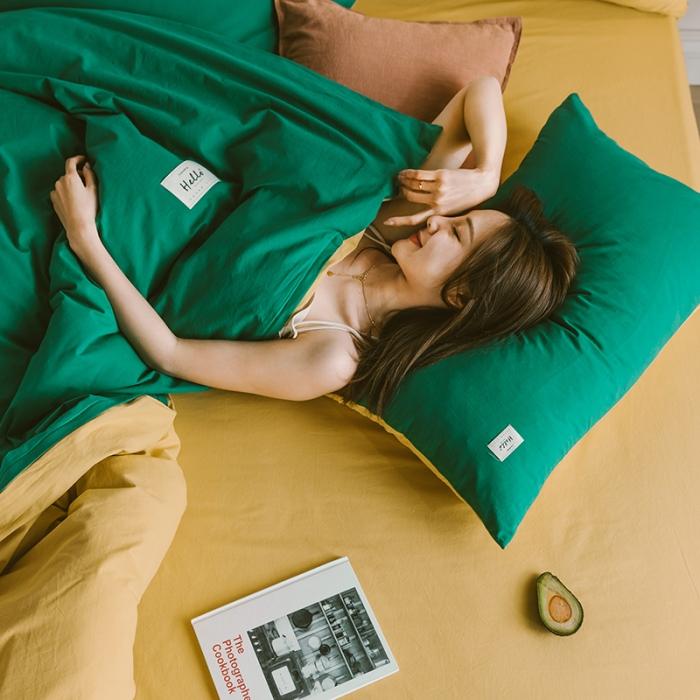 91家纺网 家纺一手货源 找家纺 蓝巢家纺2020年春夏新品全棉加厚水洗棉双拼款四件套墨绿杏黄