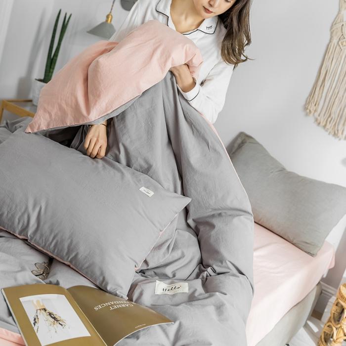 91家纺网 家纺一手货源 找家纺 蓝巢家纺2020年春夏新品全棉加厚水洗棉双拼款四件套浅灰粉