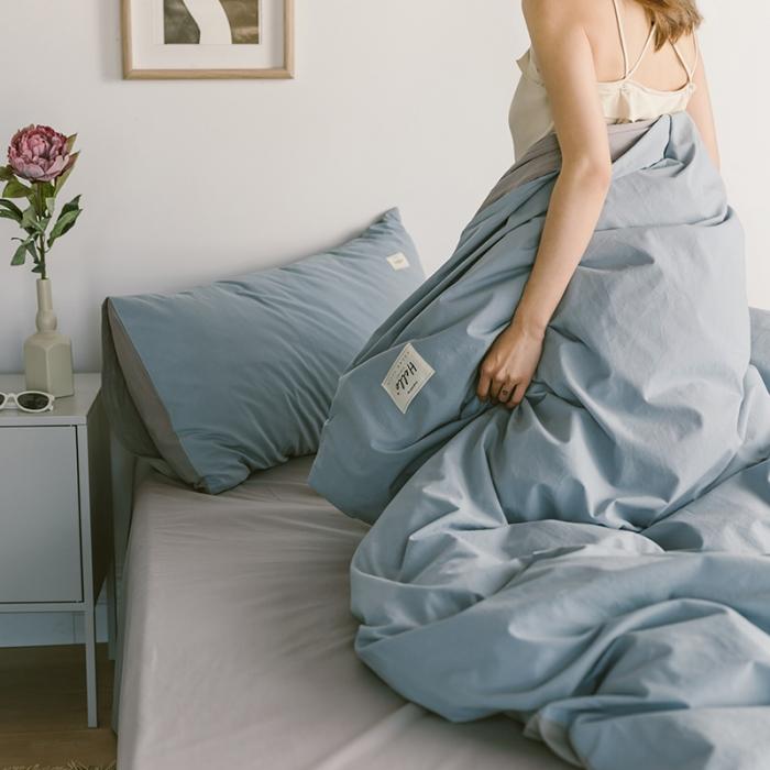 91家纺网 家纺一手货源 找家纺 蓝巢家纺 2020年春夏新品全棉加厚水洗棉双拼款四件套浅蓝灰