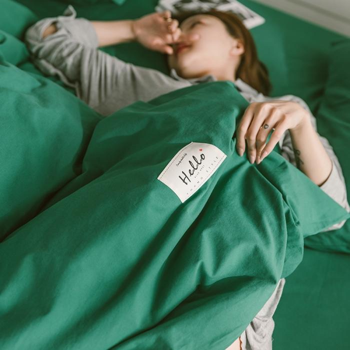 91家纺网 家纺一手货源 找家纺 蓝巢家纺 2020年春夏新品全棉加厚水洗棉双拼款四件套素墨绿