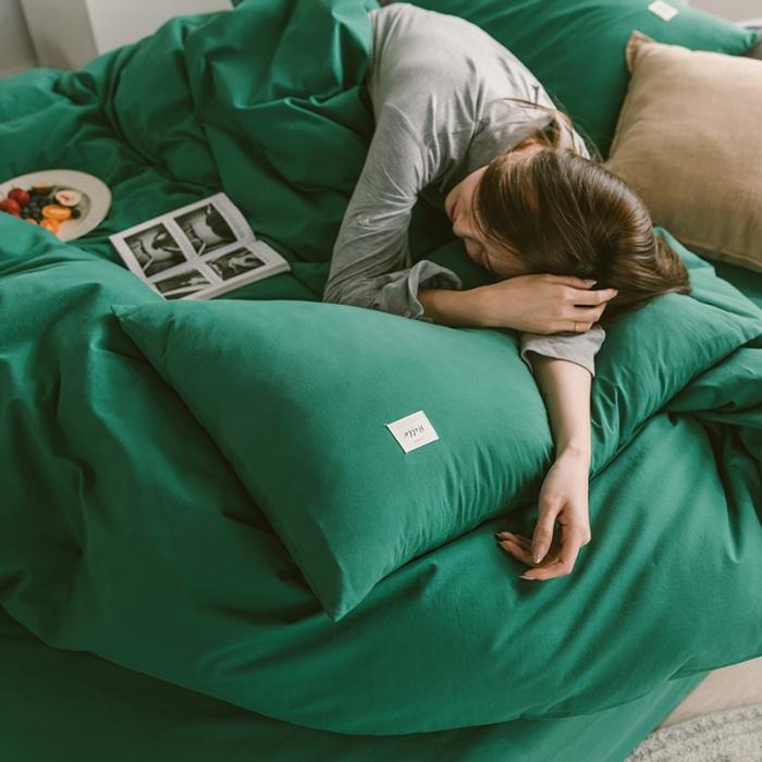 91家纺网 家纺一手货源 找家纺 蓝巢家纺 2020年春夏新品全棉加厚水洗棉双拼款四件套素墨绿