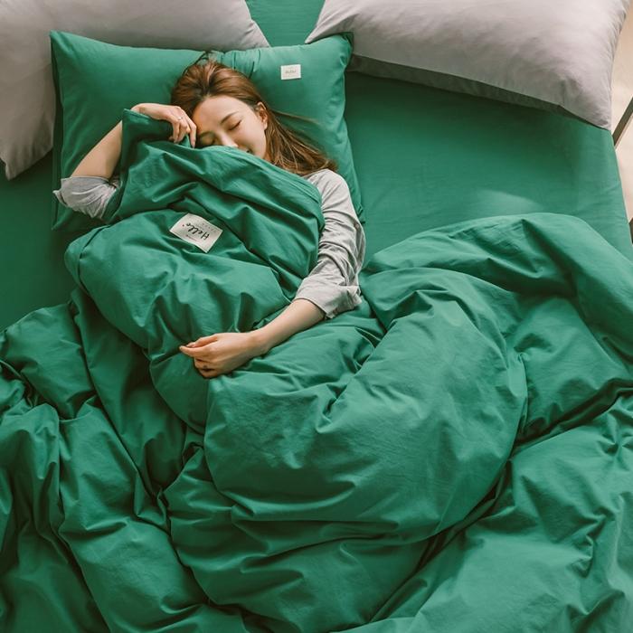 91家纺网 家纺一手货源 找家纺 蓝巢家纺 2020年春夏新品全棉加厚水洗棉双拼款四件套素墨绿