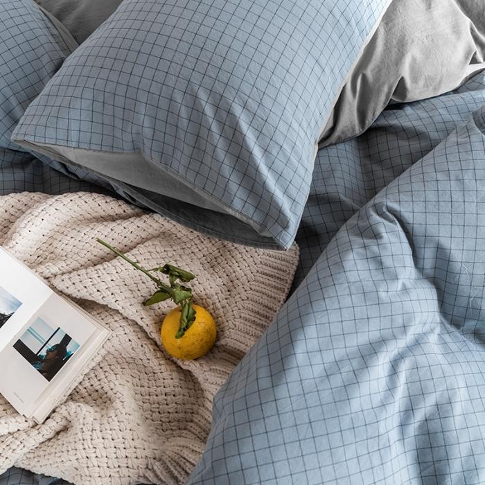 91家纺网 家纺一手货源 找家纺 蓝巢家纺2020年春夏新品全棉加厚水洗棉双拼款四件套雾蓝小格