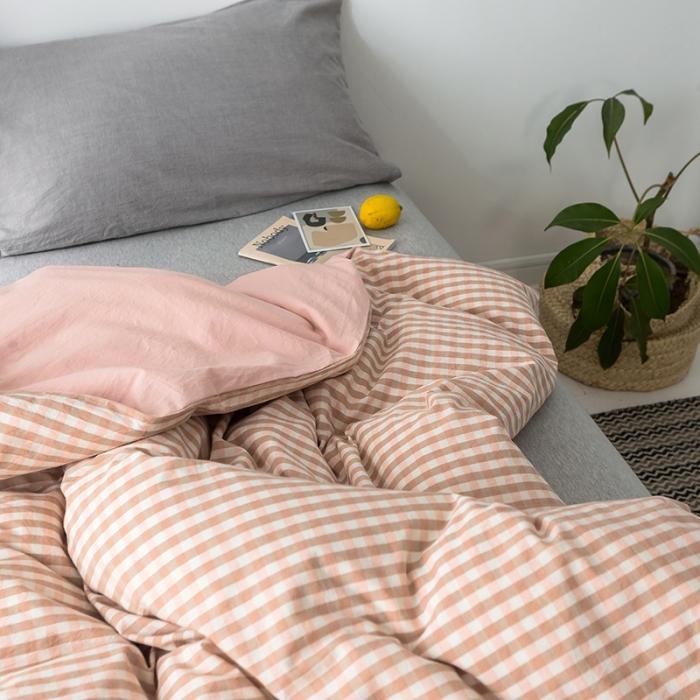 91家纺网 家纺一手货源 找家纺 蓝巢家纺 2020年春夏新品全棉加厚水洗棉被套 蜜粉格