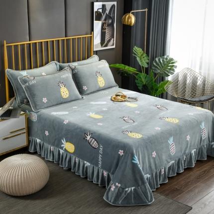 91家纺网 家纺一手货源 找家纺 （总）雨洋家纺 2025新款加厚金貂绒床裙床盖