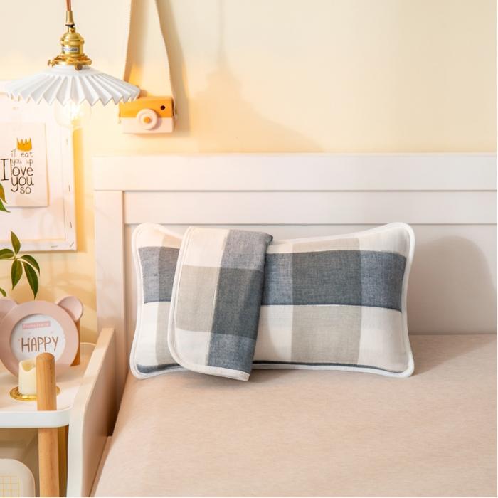 91家纺网 家纺一手货源 找家纺 A类纯棉六层纱布枕套婴儿童幼儿园枕皮全棉宝宝枕头套日式大格蓝