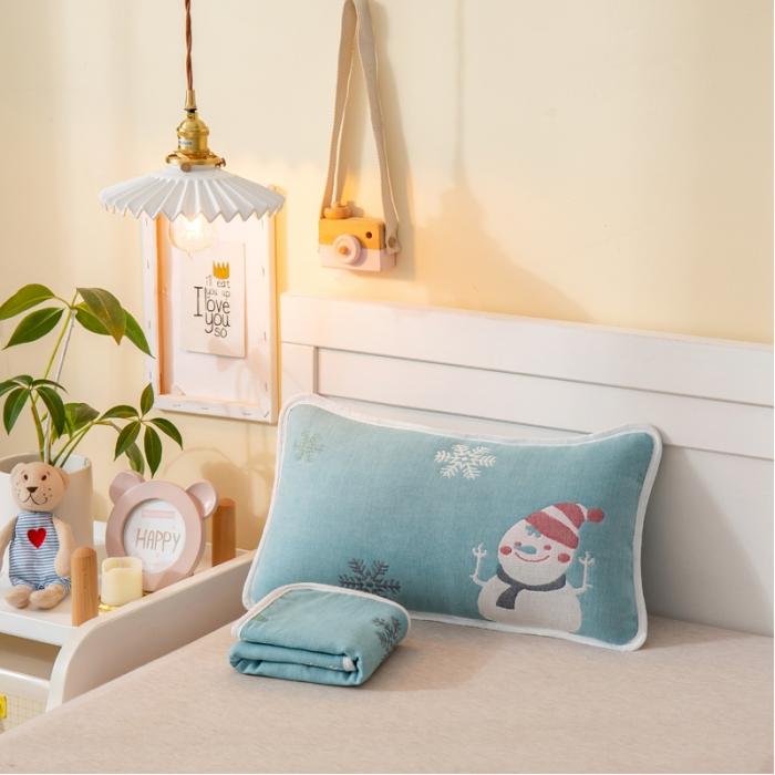 91家纺网 家纺一手货源 找家纺 A类纯棉六层纱布枕套婴儿童幼儿园枕皮全棉宝宝枕头套雪人兰