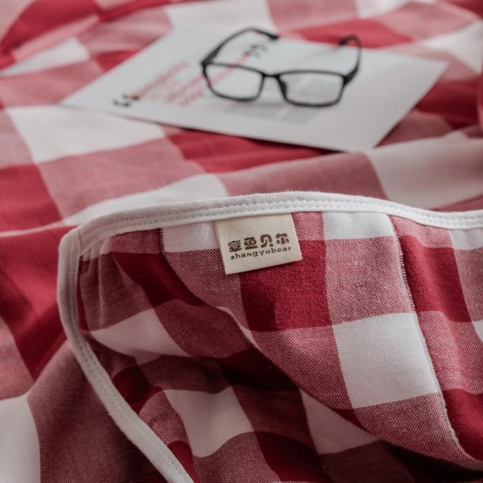 91家纺网 家纺一手货源 找家纺 朴尔家纺 夏季毛巾被纯棉毛毯被夏被毯子空调被 日式大格-红