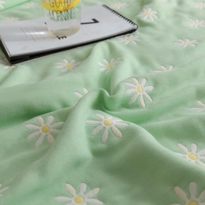 91家纺网 家纺一手货源 找家纺 朴尔家纺 夏季毛巾被纯棉毛毯被夏被毯子空调被 小雏菊-绿