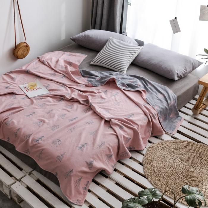 91家纺网 家纺一手货源 找家纺 朴尔家纺 2020年新款双层全棉纱布毛巾被 松柏粉