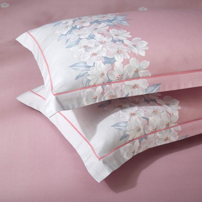 91家纺网 家纺一手货源 找家纺 雲归梦 2020新款13372全棉大版四件套 花园假期-粉