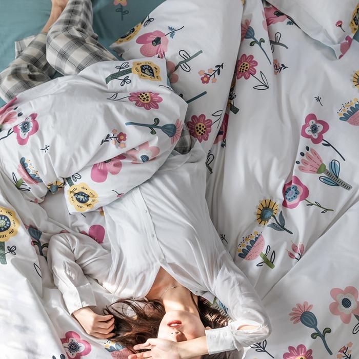 91家纺网 家纺一手货源 找家纺 窝米 2020春夏新品花卉风系列四件套 花花世界