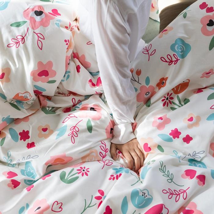 91家纺网 家纺一手货源 找家纺 窝米 2020春夏新品花卉风系列四件套 花语