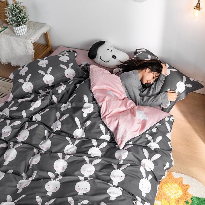 91家纺网 家纺一手货源 找家纺 窝米 2020春夏新品-萌系卡通风系列四件套 萌萌兔灰