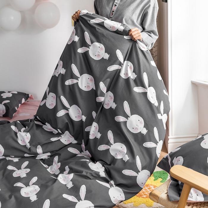 91家纺网 家纺一手货源 找家纺 窝米 2020春夏新品-萌系卡通风系列四件套 萌萌兔灰