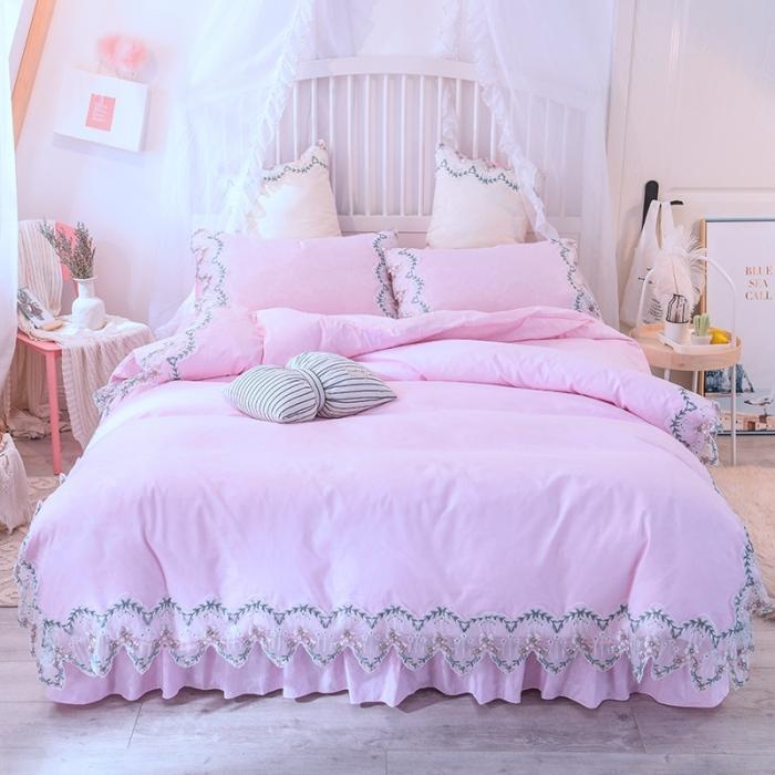 91家纺网 家纺一手货源 找家纺 绒世界 2021新品玫瑰秘密系列四件套床裙款玫瑰秘密-粉