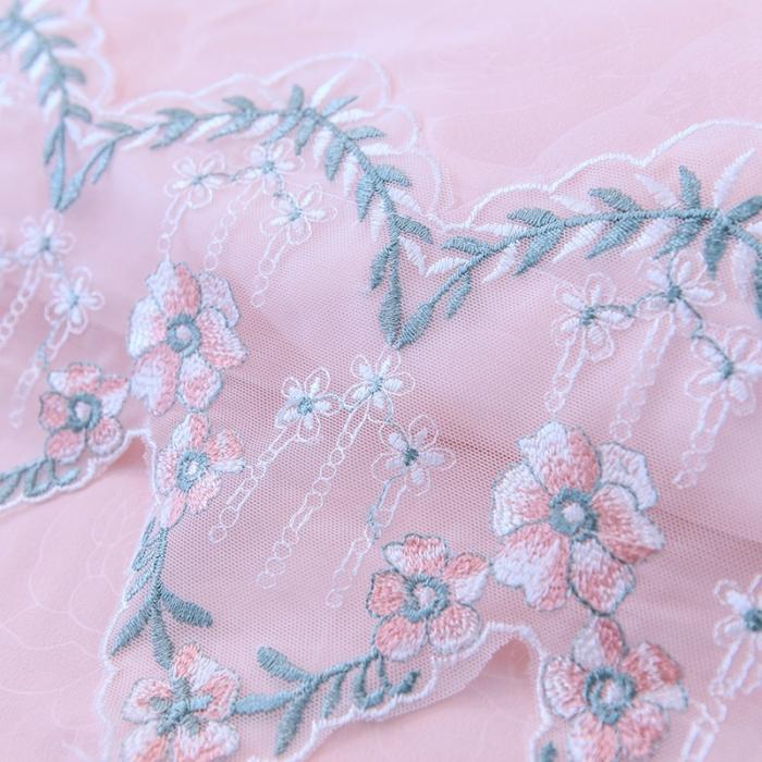 91家纺网 家纺一手货源 找家纺 绒世界 2021新品玫瑰秘密系列四件套床裙款玫瑰秘密-玉