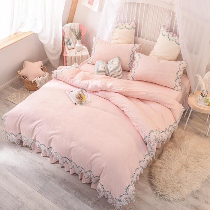 91家纺网 家纺一手货源 找家纺 （总）绒世界 2021新品玫瑰秘密系列四件套床裙款