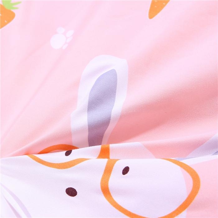 91家纺网 家纺一手货源 找家纺 宝马家纺 2022年精梳棉抱枕被 幸福小兔