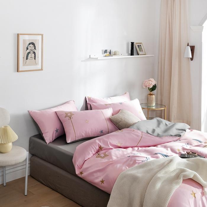 91家纺网 家纺一手货源 找家纺 琪格格 2020新款水洗真丝印花四件套 晚安星辰粉玉